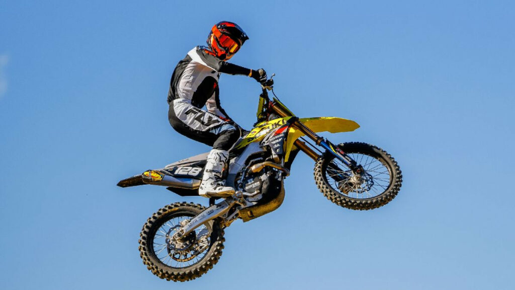 Preston Boespflug (128) looks to make an impression with Toyota Redlands BARX Suzuki in his first pro season. Photo courtesy Suzuki Motor USA, LLC.